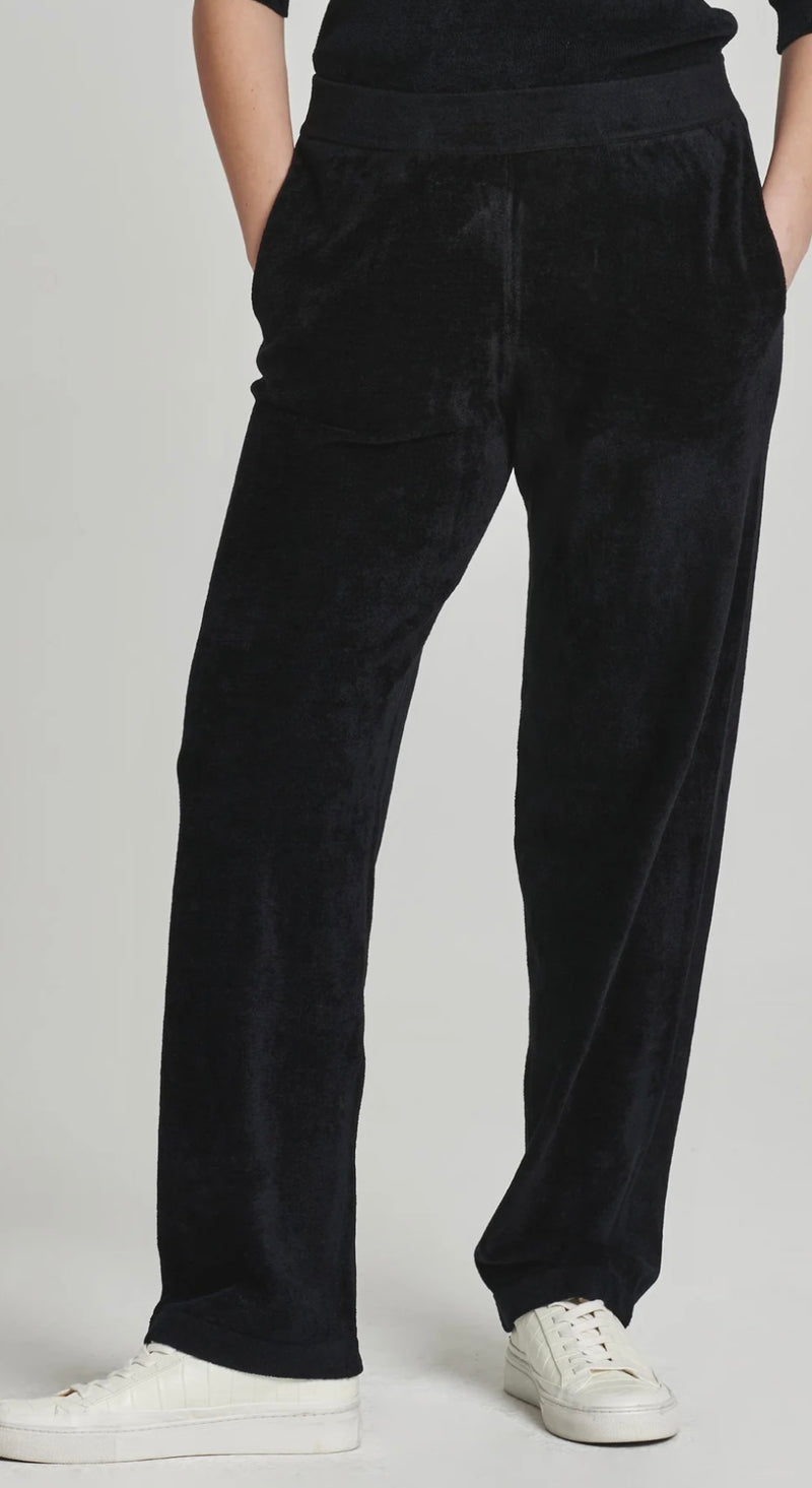 Another Love Black Carson Tapered Leg Slant Pockets Elastic Waist Chenille Pant