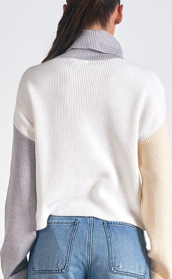 Elan White Colorblock Turtleneck Long Sleeve Sweater