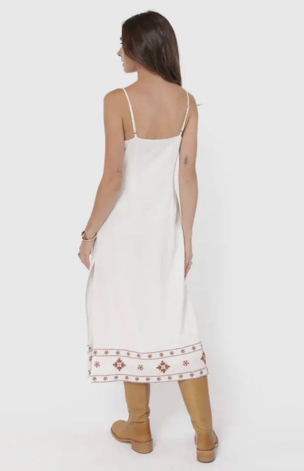 Sadie & Sage Ivory Rust Warm Horizon Embroidered Midi Dress