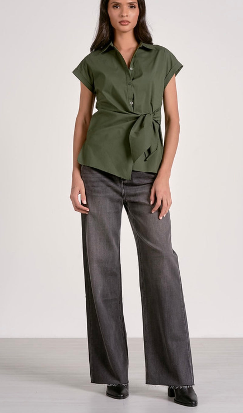 Elan Pine Button Down Front Side Tie Detail Short Sleeve Top