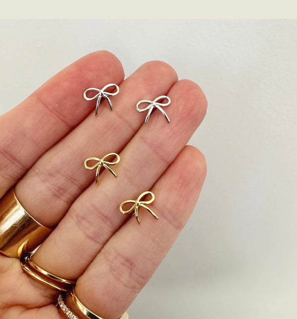 EarKit Gold/Silver Bow Studs
