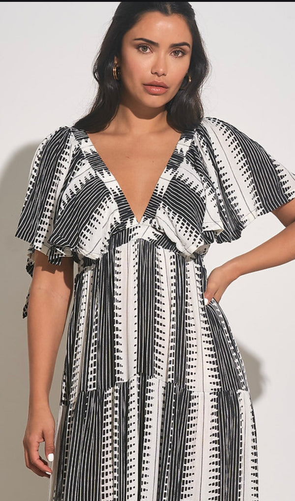 Elan Black White Kenya Print Flutter Sleeve Open Back Maxi Spring Dress