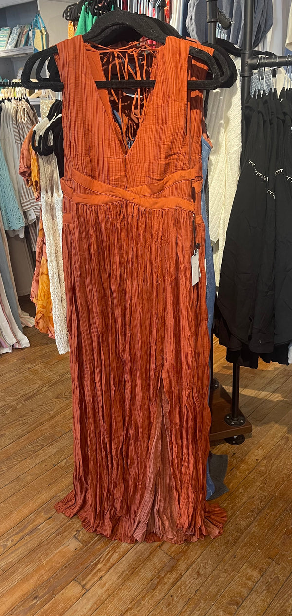 ASTR Rust Tesni Crinkle Deep VNeck Side Slit Strappy Back Maxi Dress