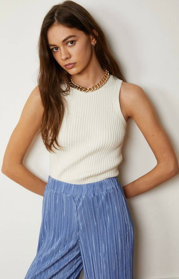 By Together Off White Sleeveless Sweater Top